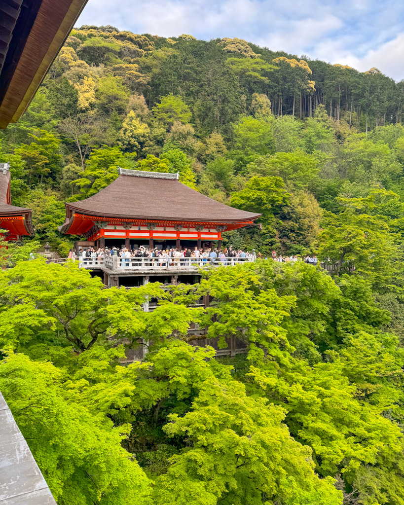 famosa balconata del tempio Kiyomizudera a Kyoto